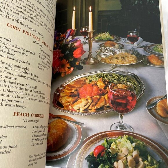 Favorite meals from Williamsburg Cookbook Vintage Book Softcover Recipes - Picture 3 of 16